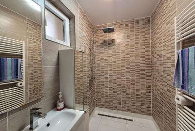 De vânzare – Casă unifamilială cu casă secundară, în cartierul Gruia - 6