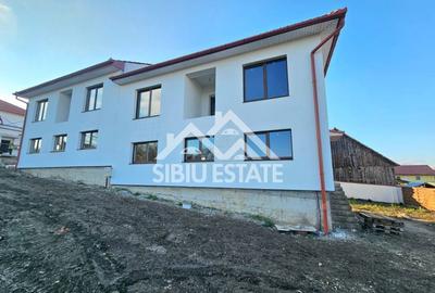 Casă individuală cu 4 camere în Șura Mică