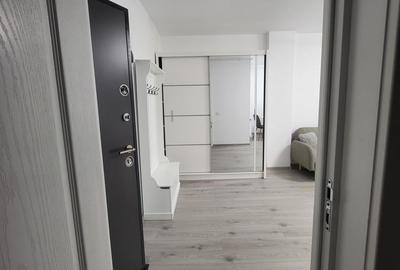 Apartament 2 camere , etaj 1 , bloc nou - 4