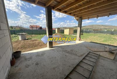 Vanzare TEREN Intravilan 571 mp imprejmuit case langa in Barabant Alba iulia - 4