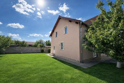Casa cu  4 dormitoare de vanzare in Santandrei zona strazii Magnoliei 160mp - 2
