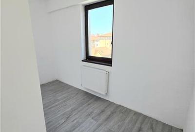 Apartament 3 camere, 100 mp, zona Primo - 8