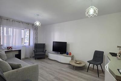 Apartament 3 camere decomandate, zona Campului - 1