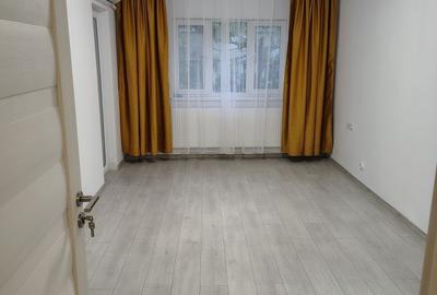 Apartament 2 camere, 63 mp, doua balcoane, et 3 - 1