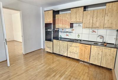 Casa de inchiriat in Andrei Muresanu, str. Anatol France - 1