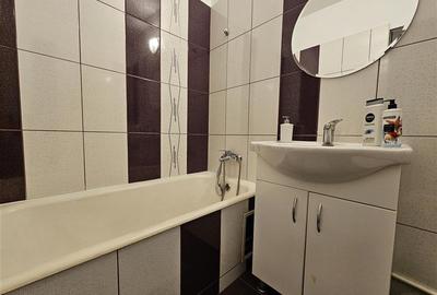 Garsoniera renovata in zona linistita Racadau - 9