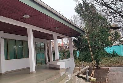 Eforie Sud, proprietate UNICAT, D+P+1 , la 200 m de plajă - 4