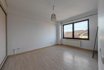 Apartament foarte spațios lângă Pădurea Băneasa | Spații de depozitare | Parcare - 11