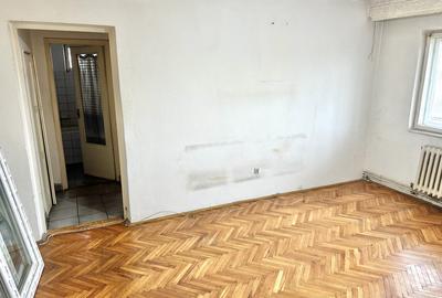 APARTAMENT 2 CAMERE I CETATE ZONA CLOSCA I NERENOVAT I BLOC CARAMIDA I - 12
