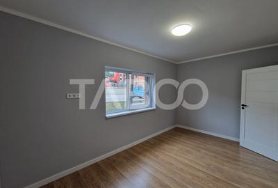 Apartament 2 camere parter 54 mp utili balcon loc de parcare Cristian - 6