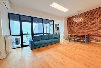 Apartament cu 3 camere semidecomandat, mobilat în Unirii