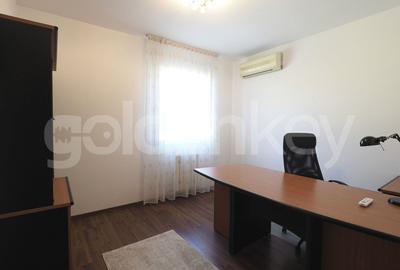 Vila cocheta cu 6 camere, piscina comuna si loc de joaca - 9