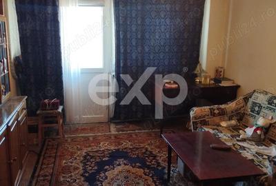 Apartament decomandat 2 camere Gavana 3 bloc 1982 - 1