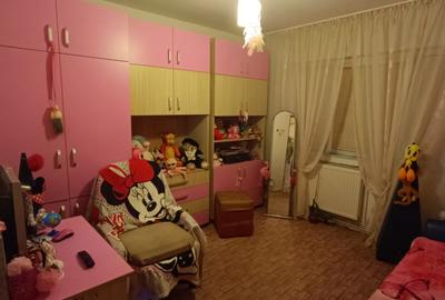 Apartament 2 camere, de vânzare, zona Între Lacuri, decomandat, 52 mp, etaj 1/4 - 2