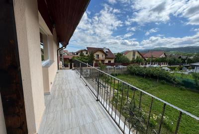 Casa cu pozitionare buna in Cristian - 1