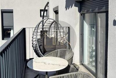 Apartament cu 3 camere decomandat, mobilat în Central