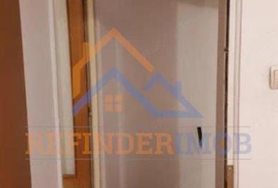 Apartament cu 2 camere semidecomandat în 13 Septembrie