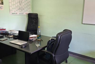 Birou, de 430 mp, în P-ta Presei Libere