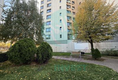 Bloc NOU vis-a-vis de MALL VITAN - 16