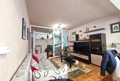 Apartament 3 camere, decomandat, Grivitei, Brasov - 2