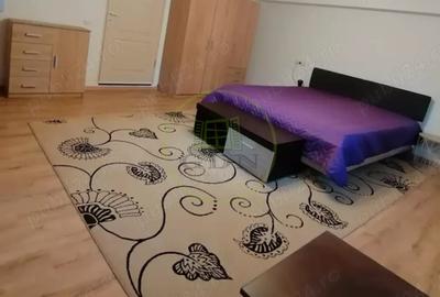 Apartament la casa, zona Sub Arini, 400 euro cu taxe incluse. - 1
