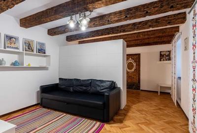 De inchiriat apartament 2 camere Centrul Istoric