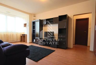Apartament cu 2 camere, zona Complex Studentesc, Centrala Proprie - 1