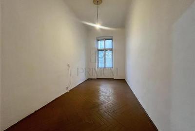 FABRIC - 4 CAM - ETJ.1 - 2 BAI - 3 BOXE - CURTE - ARHITECTURAL - ZONA ISTORICA- - 12