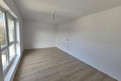Duplex cu 3 camere în Central