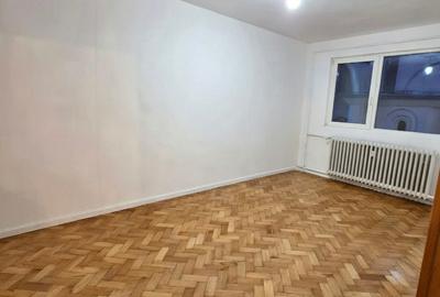 Apartament de vânzare, 3 camere, 63 mp, Gheorgheni zona Piața Hermes - 1