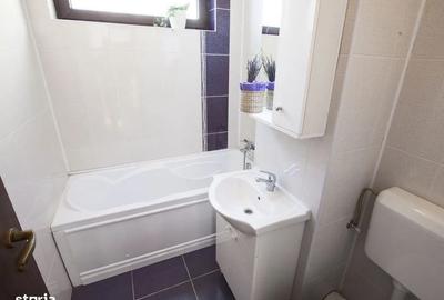 AP. 2 CAMERE- OBOR, CENTRALA, BUCATARIE INCHISA, PARCARE, CURTE - 4