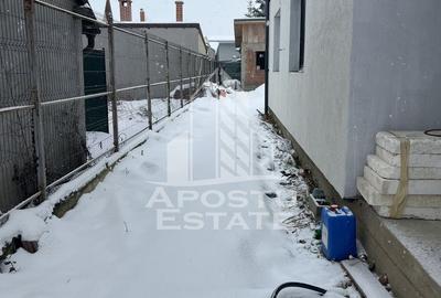 Vila cu poziție excelentă atât ptr locuit cat și ptr sediu firma - 6