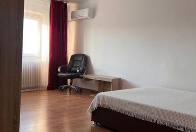 Apartament cu 1 cameră, zona Podu Ros - 1