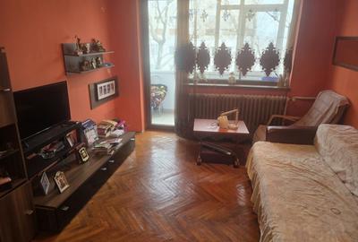 City Park Mall 4 camere decomandat 92 m - 1