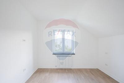 De închiriat casă renovată 2023, 5 camere, pericentral - 27
