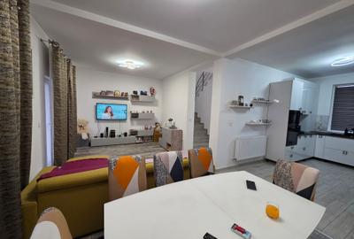 Casa de vanzare tip duplex Bragadiru, str Salciei - 7