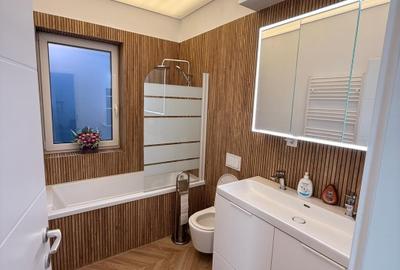 Duplex modern de închiriat | 3 dormitoare + 3 băi | Terasă panoramică 70 mp | Cl - 12