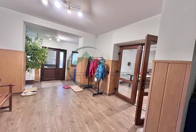 Zona comerciala si spatiu rezidential - 11