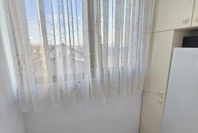 Apartament 2 camere mobilat - loc de parcare - geam la baie - 6