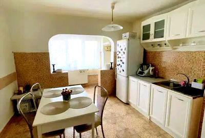 Apartament 2 cam | Intre lacuri | etaj intermediar - 4