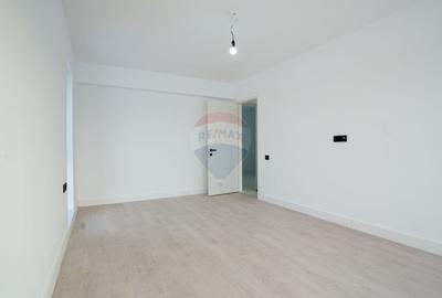 Vanzare apartament de lux cu 4 camere, curte de 279 mp in Pallady - 21