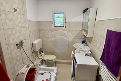 Apartament cu 4 camere de vânzare pe Strada Longinescu - 9
