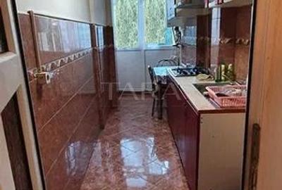 Apartament cu 4 camere, decomandat, Manastur., zona BIG. - 2