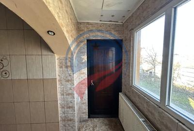 Vilă spațioasă D+P+E+M, 400 mp | Curte generoasă 400 mp | 3 intrări - 6