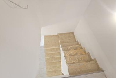 Dascalu-Vila 5 camere, 3 bai, 2 terase, 400mp teren - 18