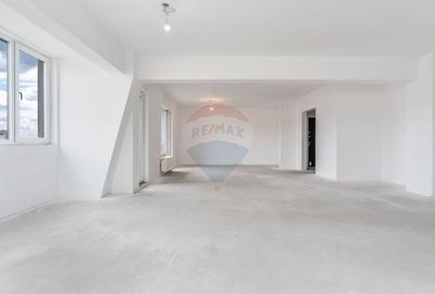 Apartament de lux, de tip penthouse, de vanzare, in zona Semicentral - 1