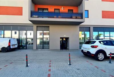 Spatiii Comercial de inchiriat , bloc nou, zona Mehala - 3
