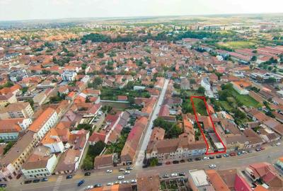 Teren 1444 mp Ultracentral Oradea, Strada Primăriei 52, front 20 m - 10