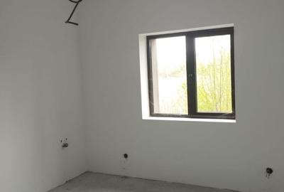 SE VINDE CASA IN CALUGARENI 5 camere, teren 600mp - 16