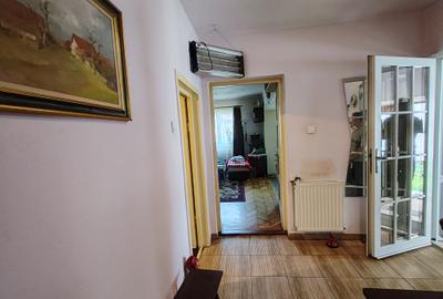 Casa 4 camere la intrare SACELE - 2